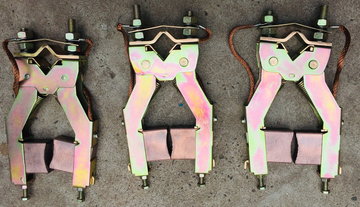 CARBON BRUSH HOLDER FOR SLIP RING MOTOR