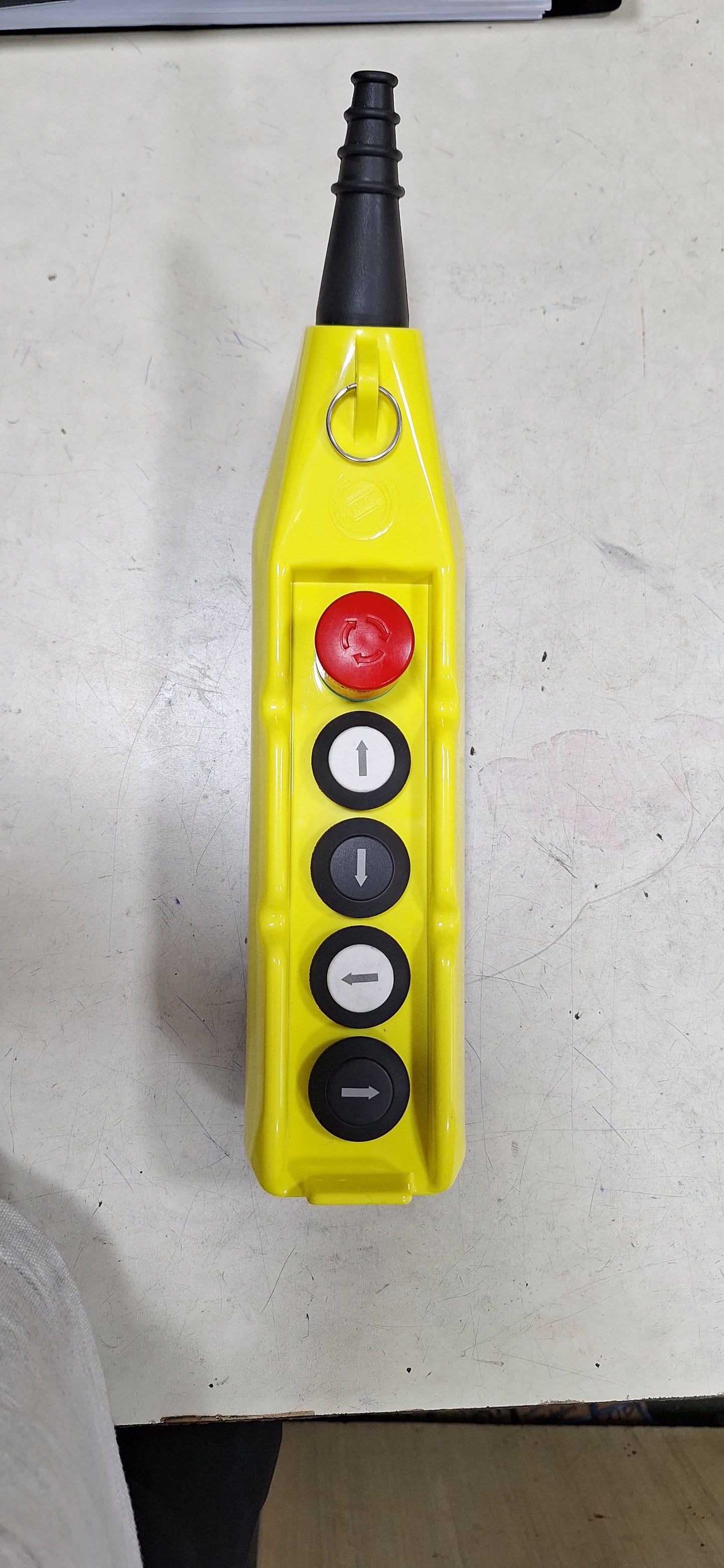 Four way push button station fot crane with emergeny stop